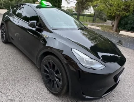 alpha-taxi-montpellier-tesla